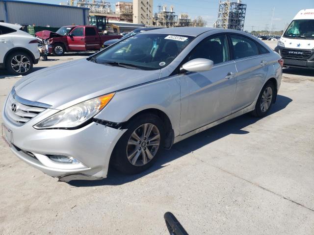 5NPEB4ACXDH684645 - 2013 HYUNDAI SONATA GLS SILVER photo 1