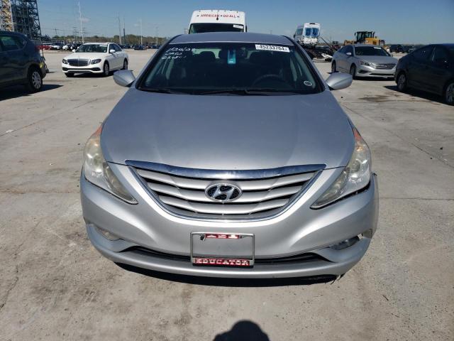 5NPEB4ACXDH684645 - 2013 HYUNDAI SONATA GLS SILVER photo 5