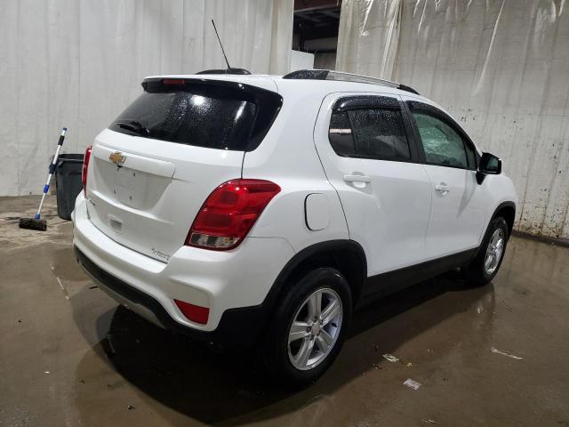 KL7CJPSM3NB565712 - 2022 CHEVROLET TRAX 1LT WHITE photo 3