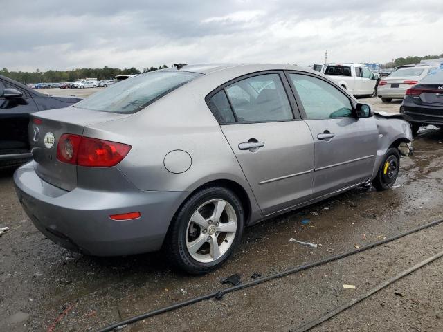 JM1BK12F361472027 - 2006 MAZDA 3 I SILVER photo 3