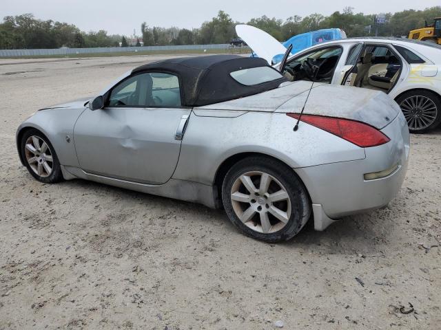 JN1AZ36AX5M751914 - 2005 NISSAN 350Z ROADSTER SILVER photo 2