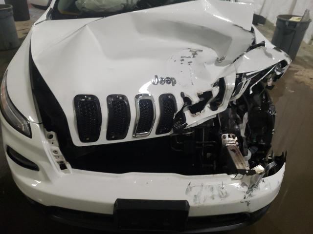 1C4PJMCB4FW651511 - 2015 JEEP CHEROKEE LATITUDE WHITE photo 11