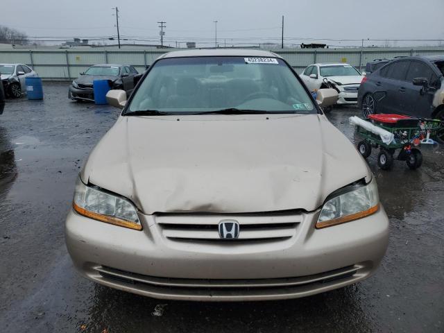 1HGCG655X1A076208 - 2001 HONDA ACCORD LX GOLD photo 5