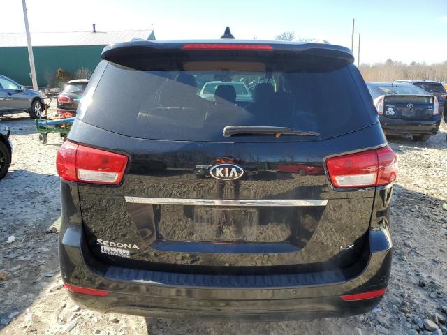 KNDMB5C1XG6200923 - 2016 KIA SEDONA LX BLACK photo 6