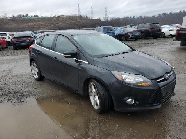 1FADP3N23EL423322 - 2014 FORD FOCUS TITANIUM BLACK photo 4