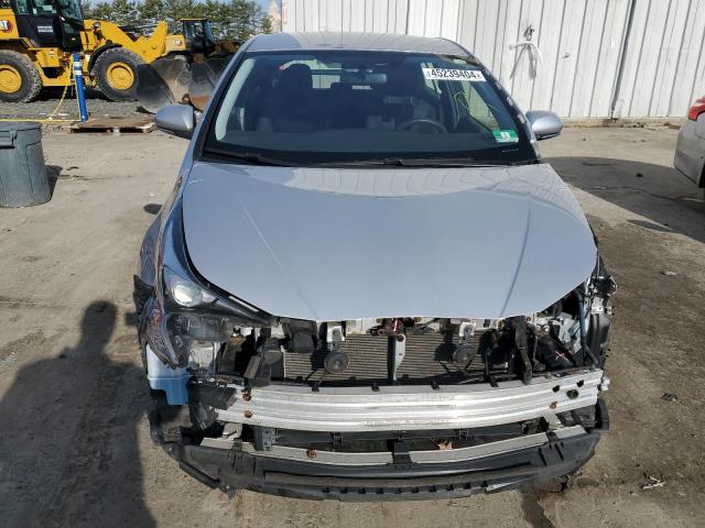 JTDKBRFU7G3002502 - 2016 TOYOTA PRIUS SILVER photo 5