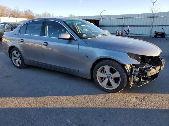 WBANF335X7B999347 - 2007 BMW 525 XI GRAY photo 4