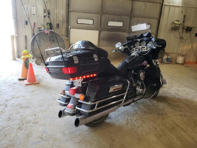 1HD1FCW196Y705196 - 2006 HARLEY-DAVIDSON FLHTCUI 黑色 照片 4