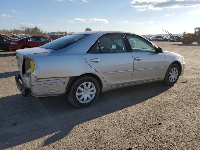 4T1BE32KX6U105975 - 2006 TOYOTA CAMRY LE SILVER photo 3