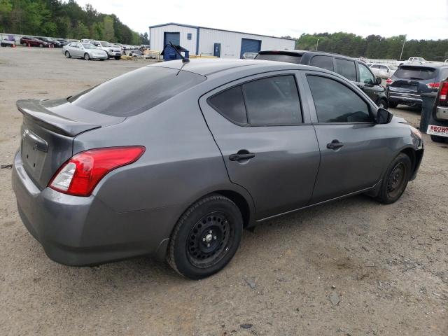 3N1CN7AP1JL809565 - 2018 NISSAN VERSA S GRAY photo 3