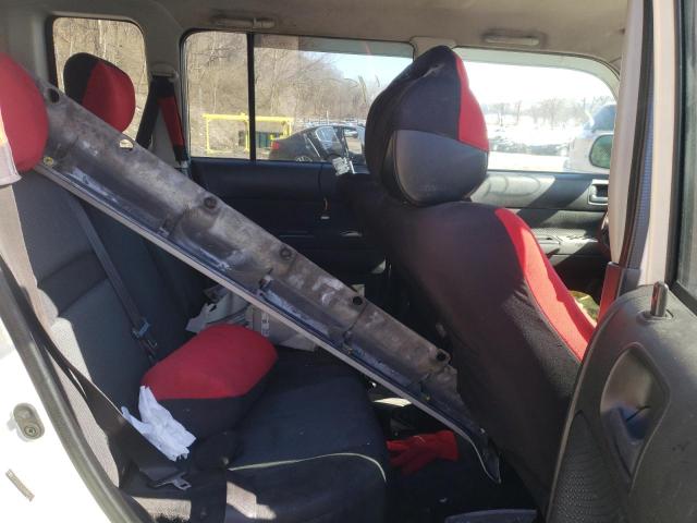 JTLKT324264080439 - 2006 TOYOTA SCION XB 白色 照片 10