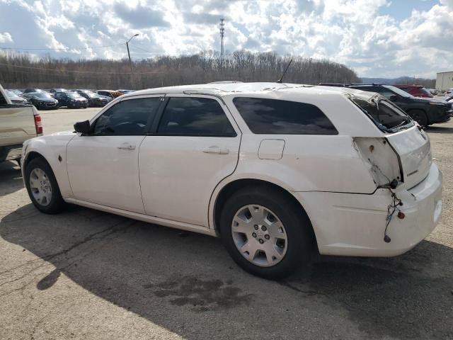 2D4FV47T18H142306 - 2008 DODGE MAGNUM WHITE photo 2