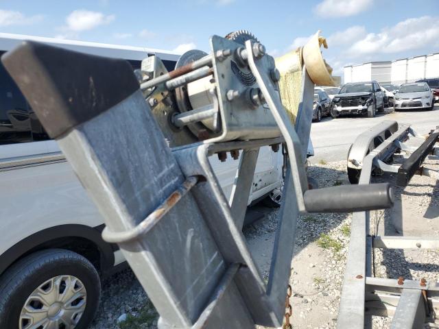 47GAD323XBB000240 - 2011 VENT TRAILER SILVER photo 8