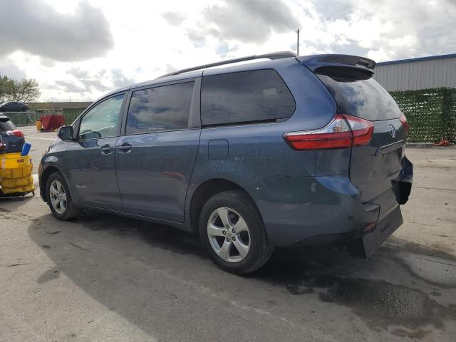 5TDKK3DC5FS528258 - 2015 TOYOTA SIENNA LE BLUE photo 2