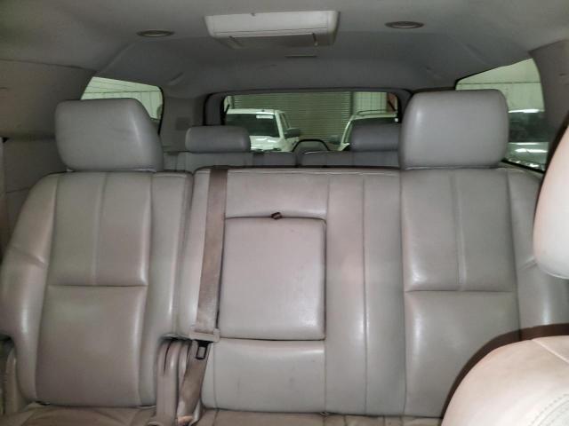 1GNSCJE08DR106221 - 2013 CHEVROLET SUBURBAN C1500 LT SILVER photo 10