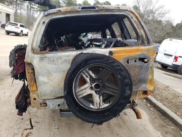 1J8GK38K13W714326 - 2003 JEEP LIBERTY RENEGADE 烧焦的 照片 6