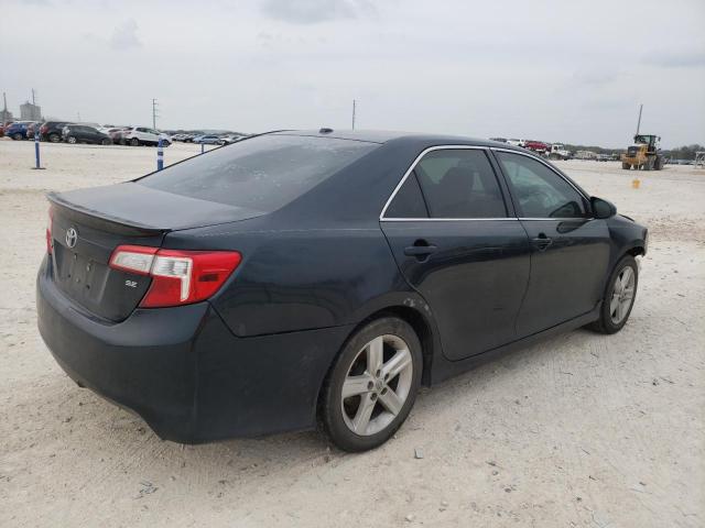 4T1BF1FK5EU863619 - 2014 TOYOTA CAMRY L GRAY photo 3