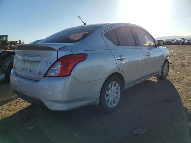 3N1CN7AP9FL806596 - 2015 NISSAN VERSA S SILVER photo 3