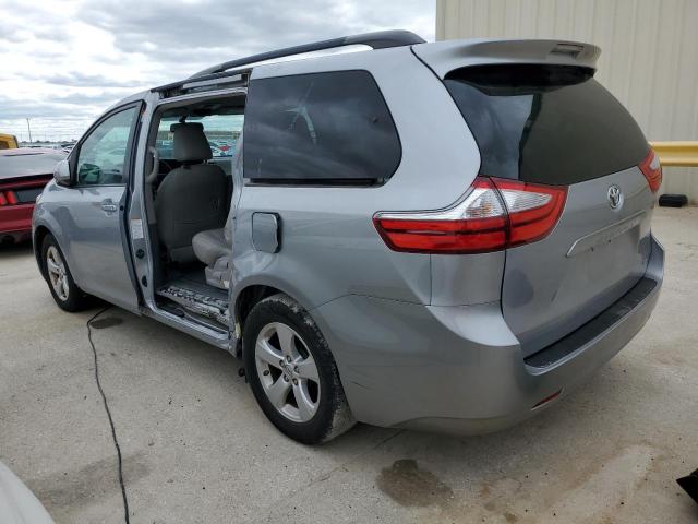 5TDKK3DC9FS677143 - 2015 TOYOTA SIENNA LE SILVER photo 2