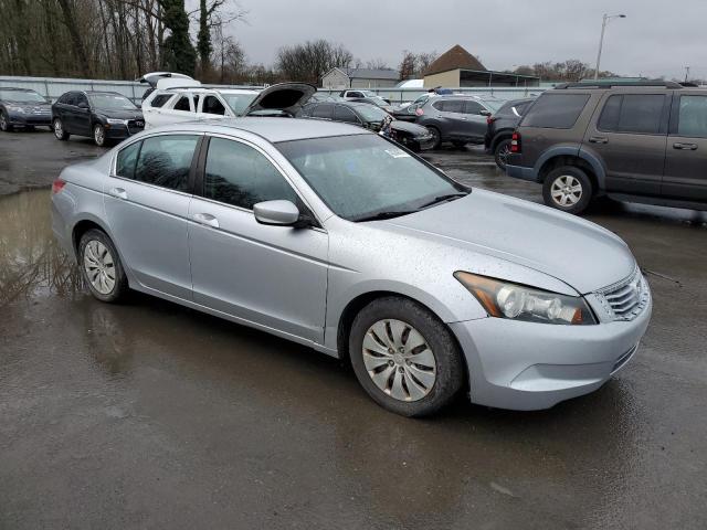 1HGCP26388A031204 - 2008 HONDA ACCORD LX SILVER photo 4