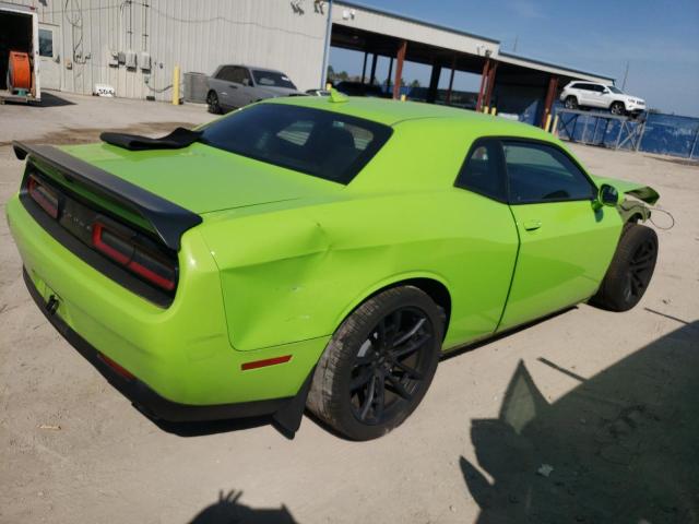 2C3CDZFJ2KH724278 - 2019 DODGE CHALLENGER R/T SCAT PACK GREEN photo 3