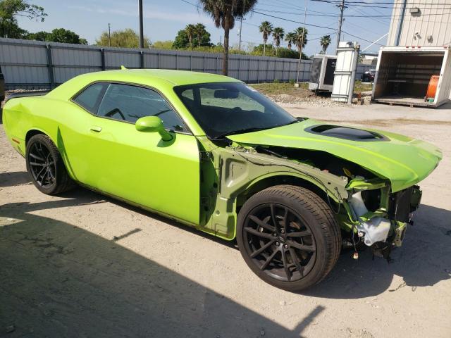 2C3CDZFJ2KH724278 - 2019 DODGE CHALLENGER R/T SCAT PACK GREEN photo 4