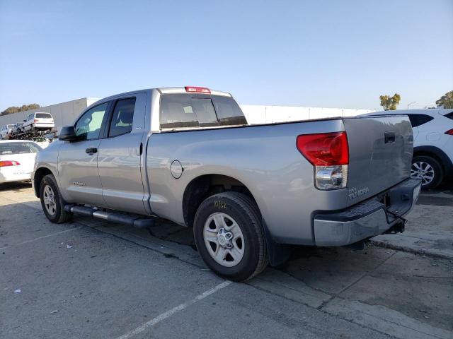 5TFRU541X8X008122 - 2008 TOYOTA TUNDRA DOUBLE CAB GRAY photo 2