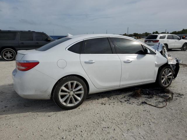 1G4PP5SK2C4187644 - 2012 BUICK VERANO WHITE photo 3