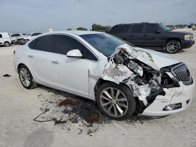 1G4PP5SK2C4187644 - 2012 BUICK VERANO WHITE photo 4