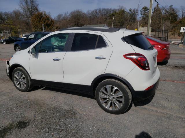 KL4CJASB5JB665829 - 2018 BUICK ENCORE PREFERRED WHITE photo 2