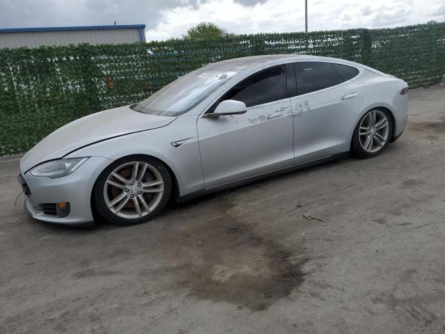 5YJSA1AC3DFP10957 - 2013 TESLA MODEL S 银色 照片 1