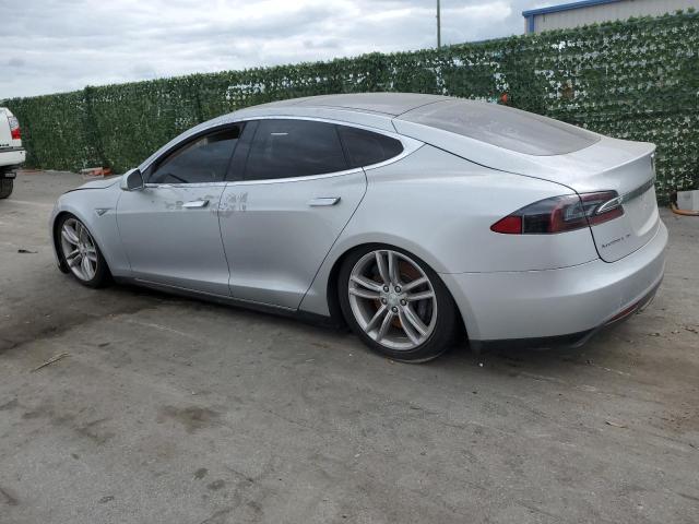5YJSA1AC3DFP10957 - 2013 TESLA MODEL S 银色 照片 2