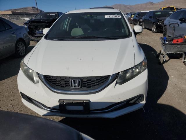 19XFB2F54DE069368 - 2013 HONDA CIVIC LX WHITE photo 5