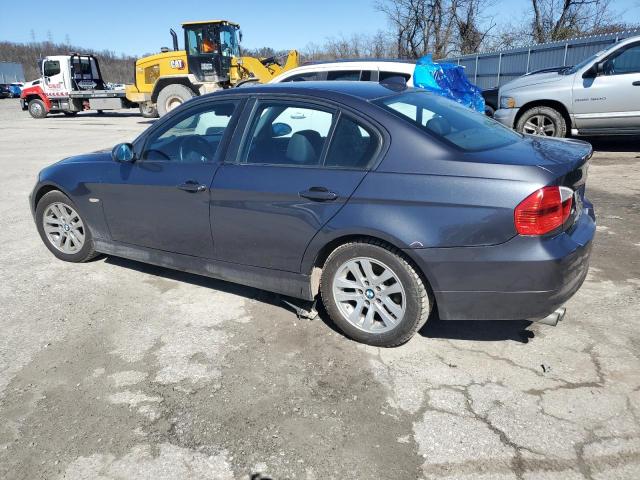 WBAVC93528K035757 - 2008 BMW 328 XI GRAY photo 2