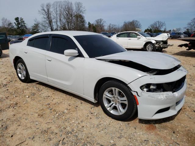 2C3CDXBG5FH725171 - 2015 DODGE CHARGER SE WHITE photo 4