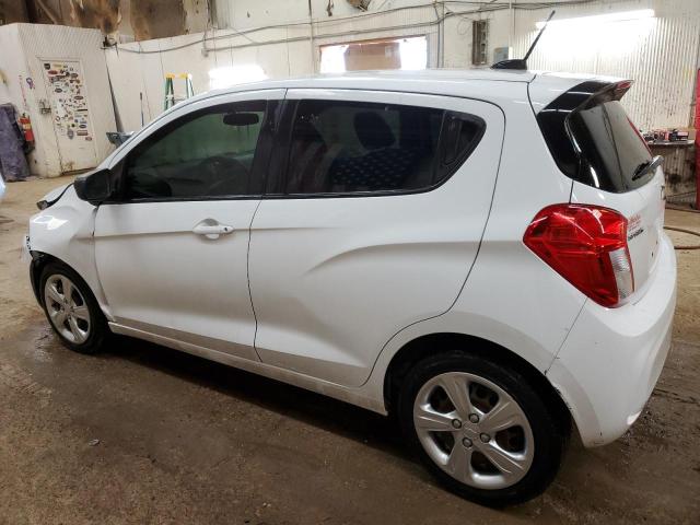 KL8CB6SA8KC739630 - 2019 CHEVROLET SPARK LS WHITE photo 2