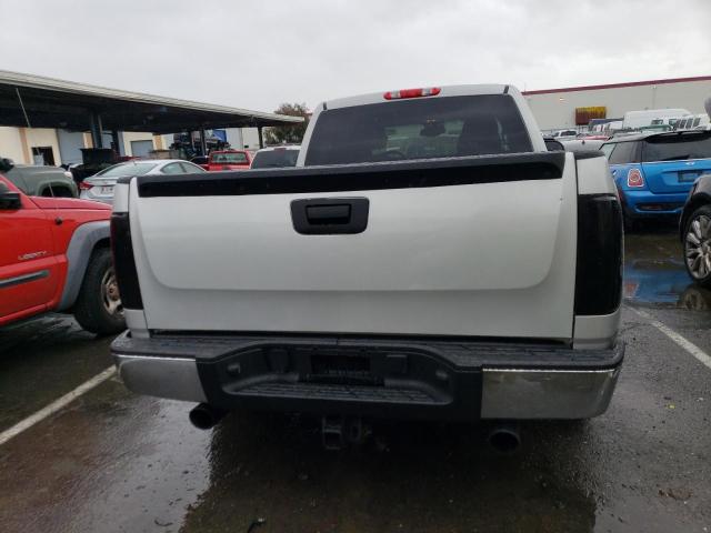 1GCSKREA6AZ133240 - 2010 CHEVROLET SILVERADO K1500 LS SILVER photo 6