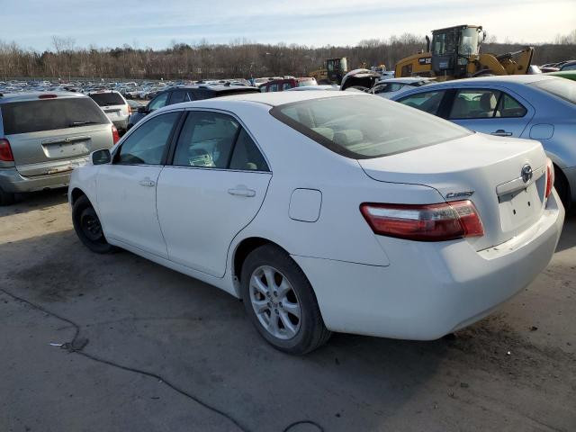 4T1BE46KX9U861231 - 2009 TOYOTA CAMRY BASE WHITE photo 2