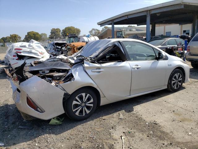 JTDKARFP3H3001071 - 2017 TOYOTA PRIUS PRIM ვერცხლისფერი ფოტო 3
