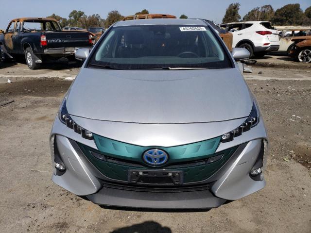JTDKARFP3H3001071 - 2017 TOYOTA PRIUS PRIM ვერცხლისფერი ფოტო 5