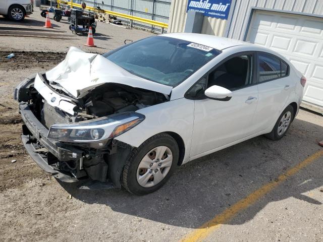 3KPFK4A79JE168560 - 2018 KIA FORTE LX WHITE photo 1