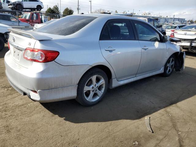 5YFBU4EE1DP084897 - 2013 TOYOTA COROLLA BASE SILVER photo 3