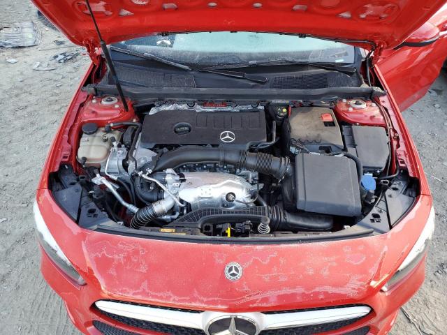 WDD3G4FB9KW035862 - 2019 MERCEDES-BENZ A 220 4MATIC RED photo 11