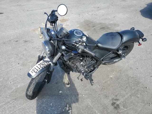 MLHNC5309P5600936 - 2023 HONDA CMX300 BLACK photo 2