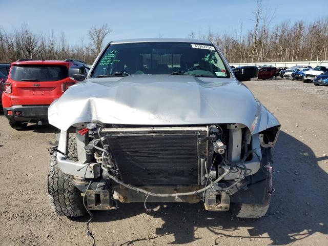 1C6RR7GT7FS679937 - 2015 RAM 1500 SLT SILVER photo 5