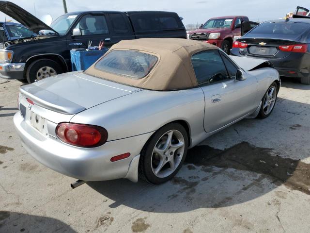 JM1NB353410202247 - 2001 MAZDA MX-5 MIATA BASE SILVER photo 3