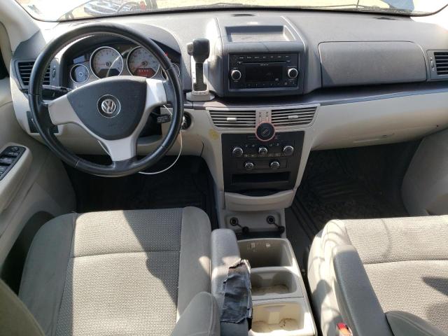 2V4RW4D11AR354123 - 2010 VOLKSWAGEN ROUTAN S BLUE photo 8