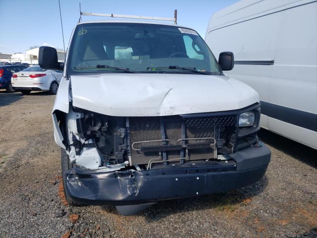 1GCWGAFF4G1167280 - 2016 CHEVROLET EXPRESS G2 WHITE photo 5