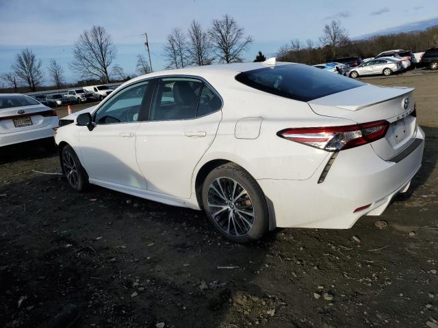 4T1G11AKXLU401629 - 2020 TOYOTA CAMRY SE WHITE photo 2