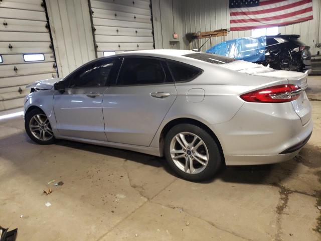 3FA6P0HD9JR143999 - 2018 FORD FUSION SE SILVER photo 2